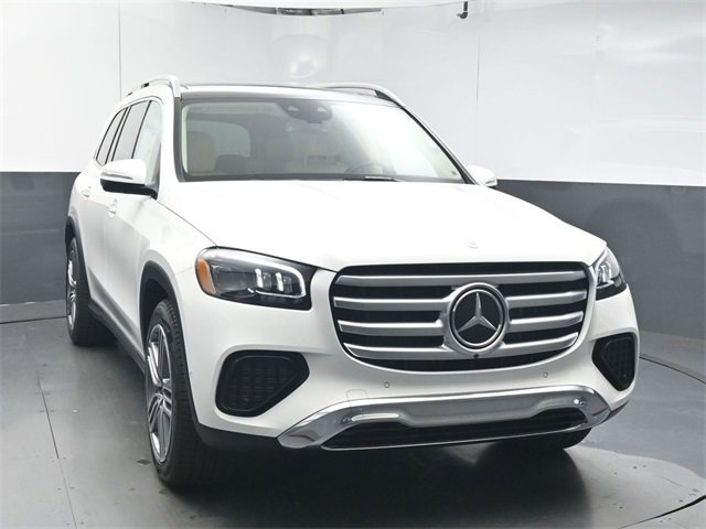New 2026 Mercedes-Benz GLS 450 4MATIC image 2