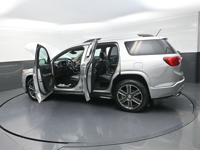 Used 2017 GMC Acadia Denali image 33