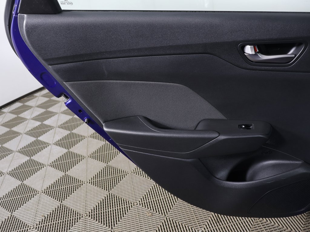 Used 2020 Hyundai Accent SEL image 18