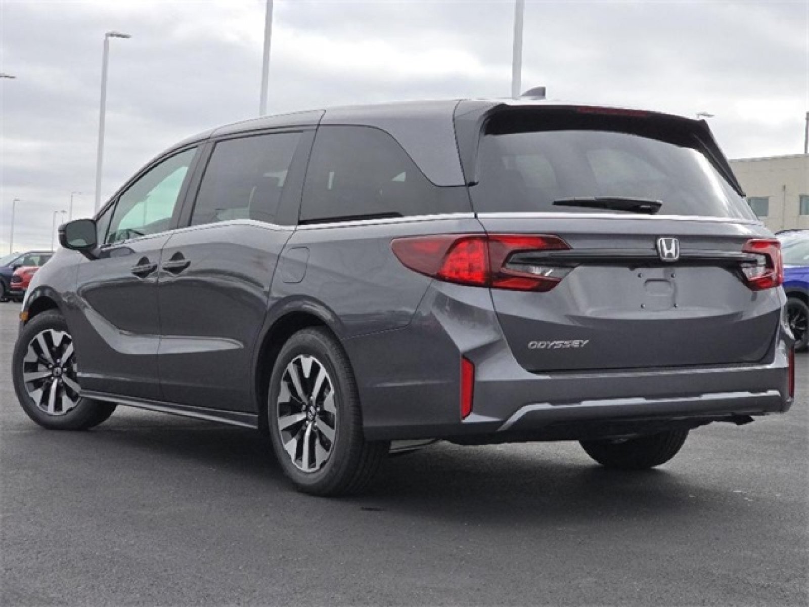 New 2026 Honda Odyssey EX-L image 6