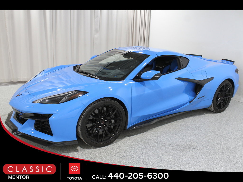 Used 2023 Chevrolet Corvette Z06 image 3