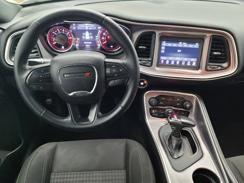 Used 2019 Dodge Challenger SXT RWD image 22
