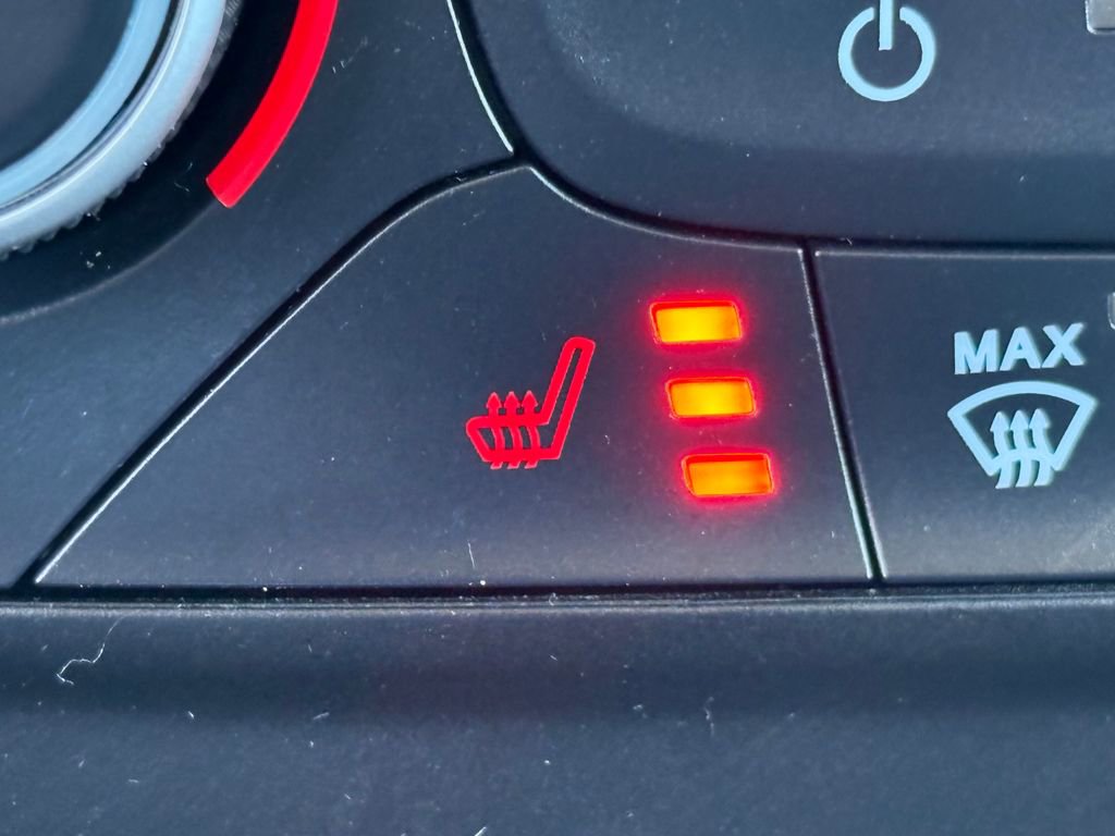 Used 2019 Ford Escape SEL image 10