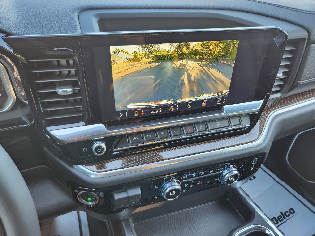 New 2026 GMC Sierra 1500 Elevation w/ Preferred Package image 8