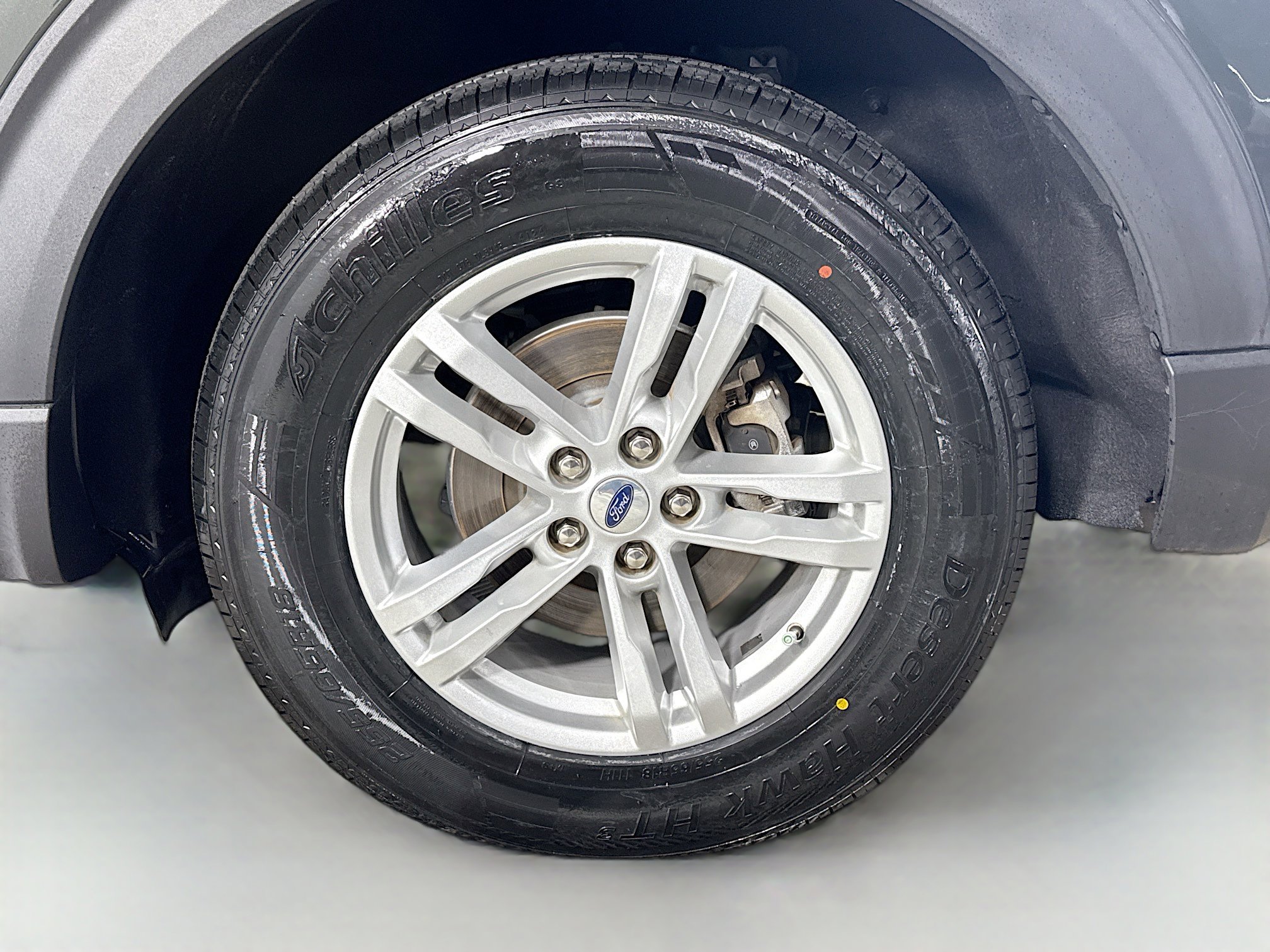 Used 2023 Ford Explorer Base image 35