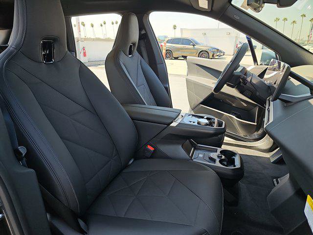 New 2026 BMW iX xDrive60 w/ Premium Package image 10
