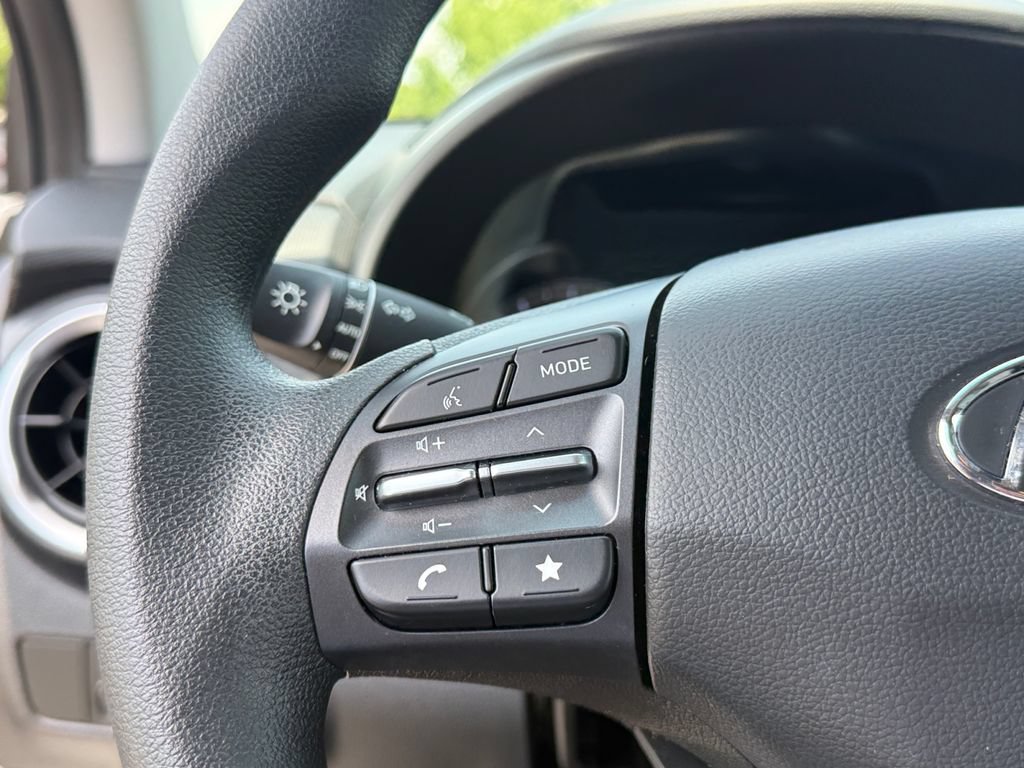 Certified 2023 Hyundai Kona SEL AWD/4WD image 24