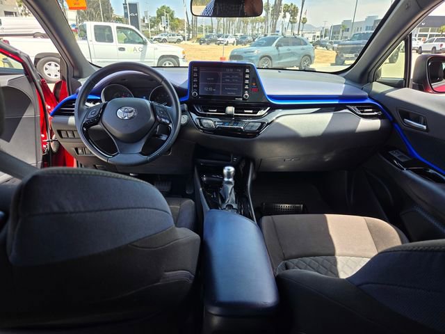 Used 2020 Toyota C-HR XLE FWD image 12