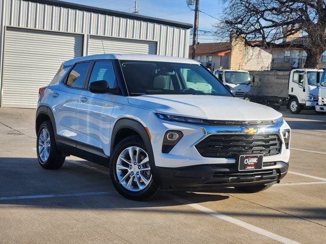 Used 2025 Chevrolet TrailBlazer LS w/ LS Convenience Package video 2