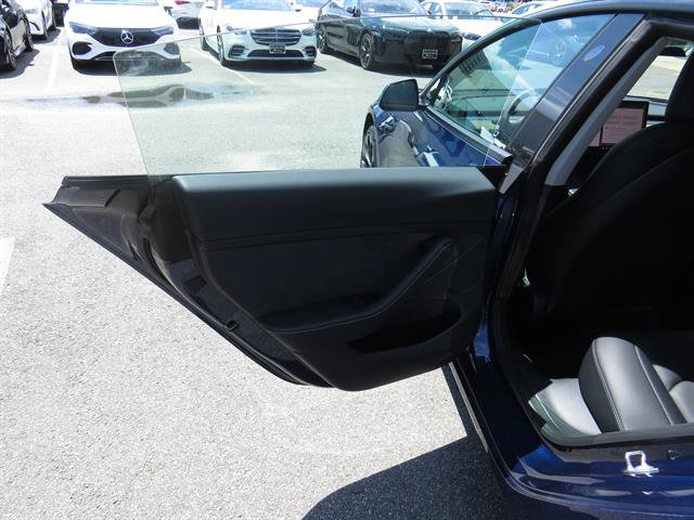Used 2022 Tesla Model 3 Performance AWD/4WD image 19