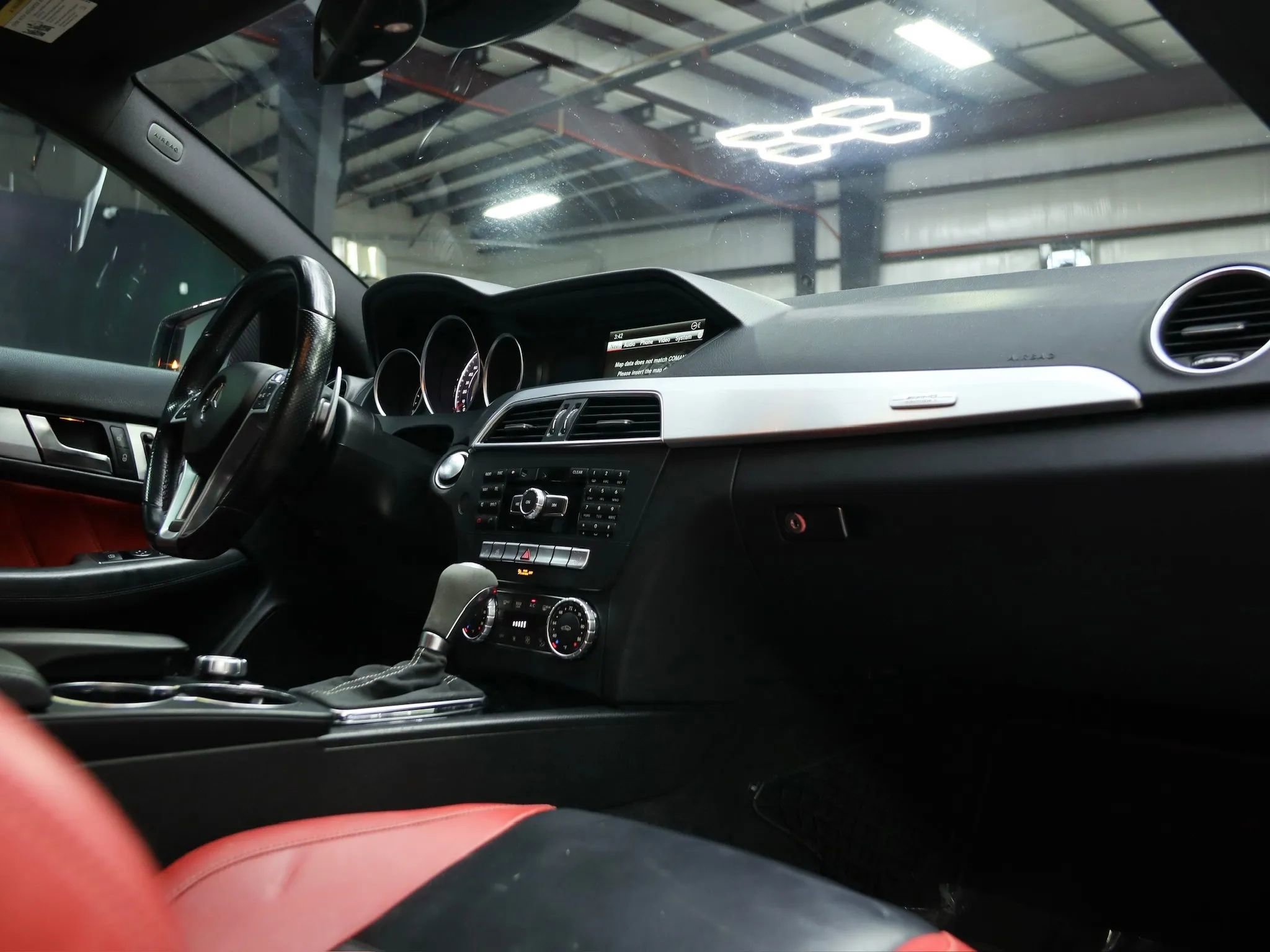 Used 2014 Mercedes-Benz C 63 AMG Coupe w/ Multimedia Package image 28