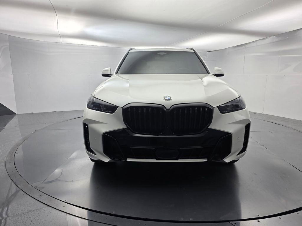 Used 2024 BMW X5 sDrive40i w/ M Sport Package RWD video 2