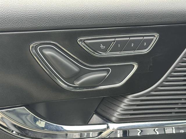 Used 2022 Lincoln Corsair AWD w/ Equipment Group 101A image 13