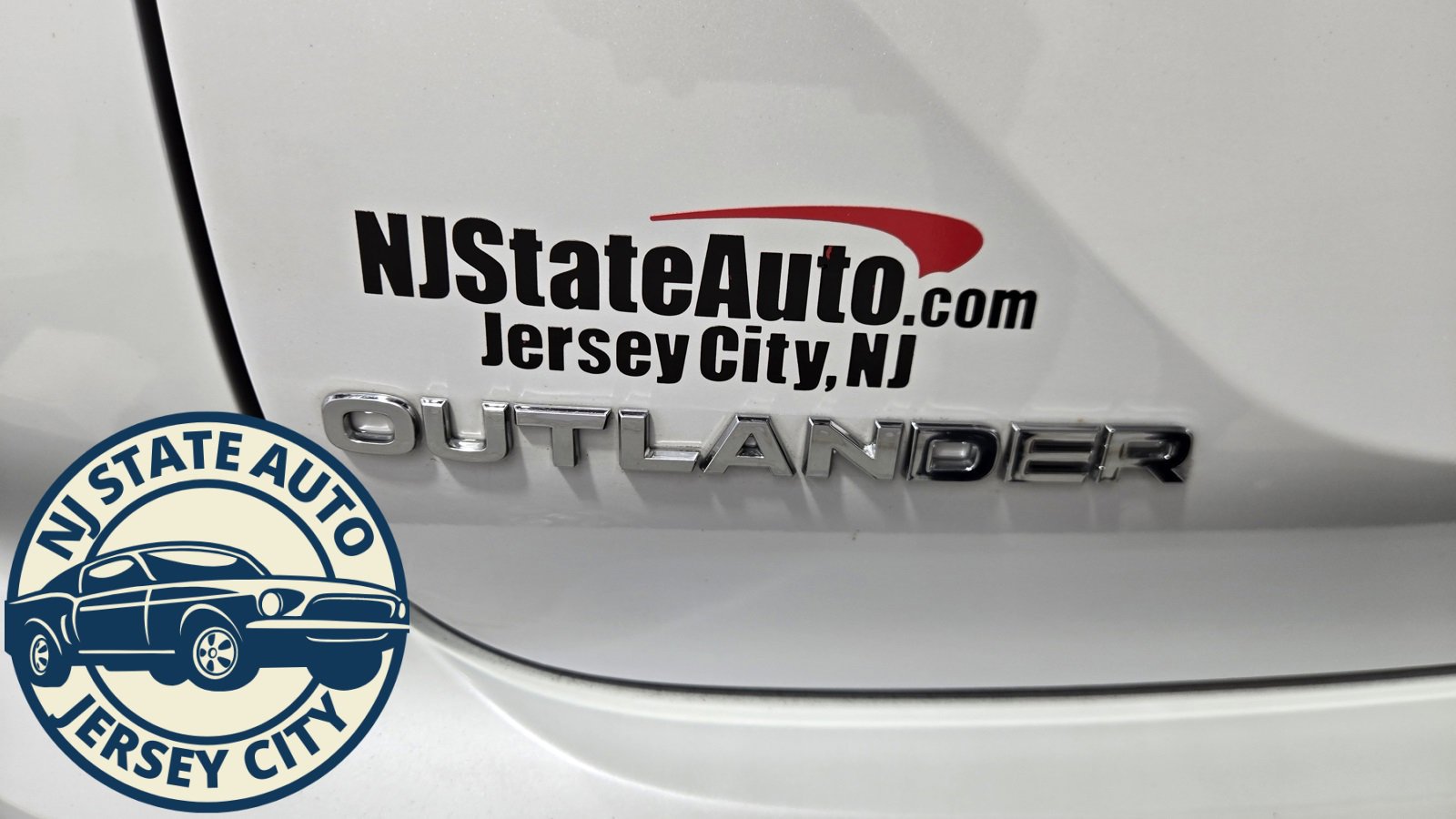 Used 2022 Mitsubishi Outlander SE image 29