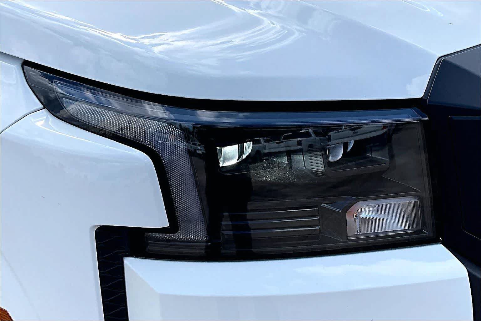 New 2027 Nissan Frontier S RWD image 19