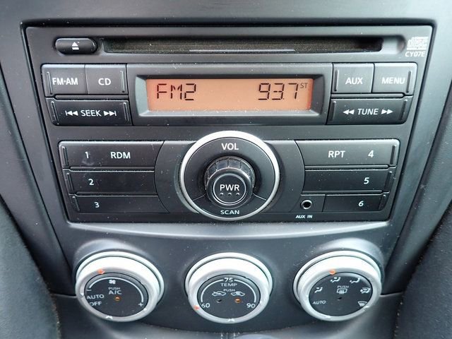 Used 2010 Nissan 370Z Roadster RWD image 15