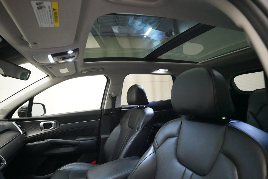 Used 2021 Kia Sorento SX FWD image 32