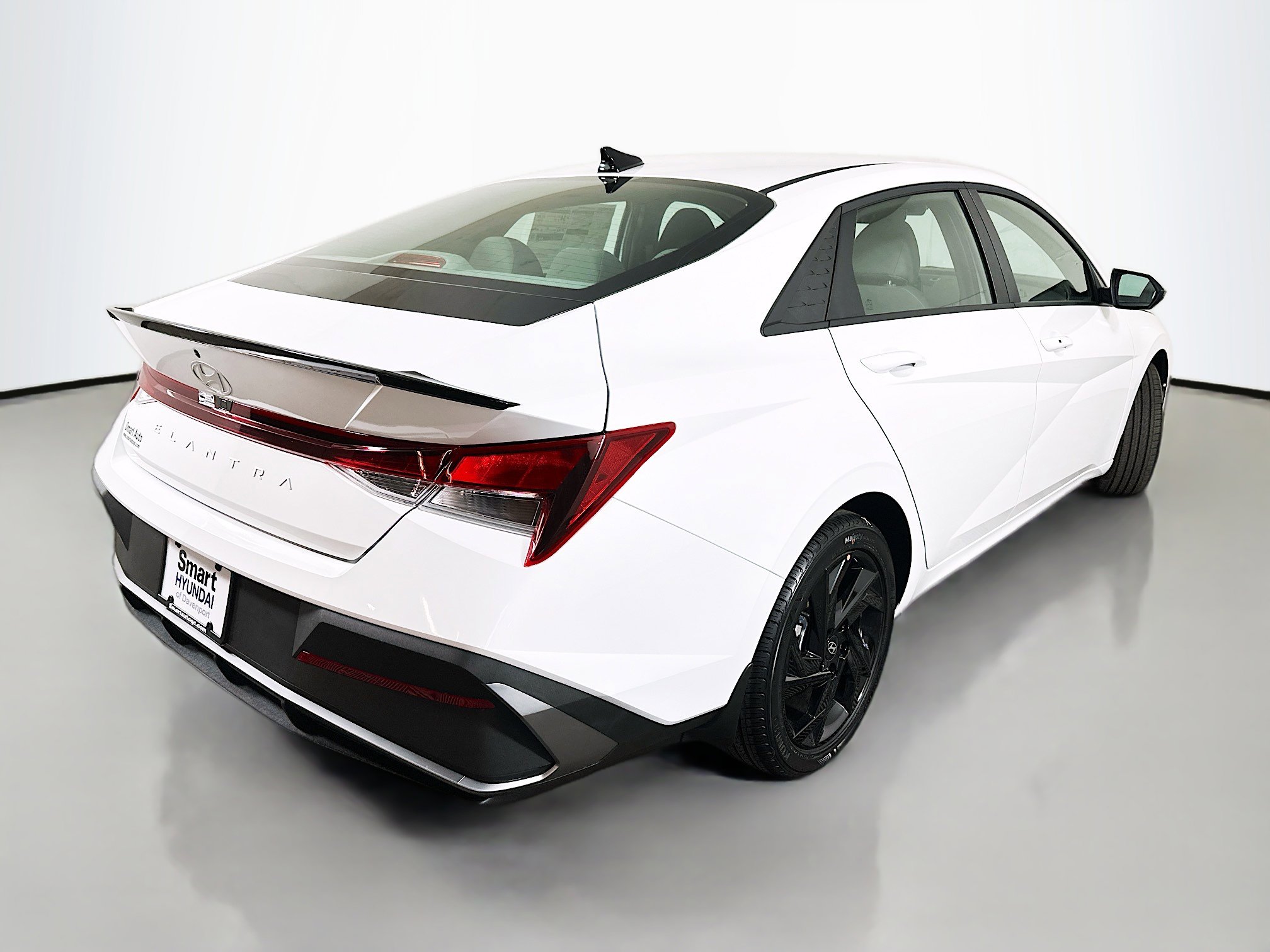 New 2026 Hyundai Elantra Sport image 7