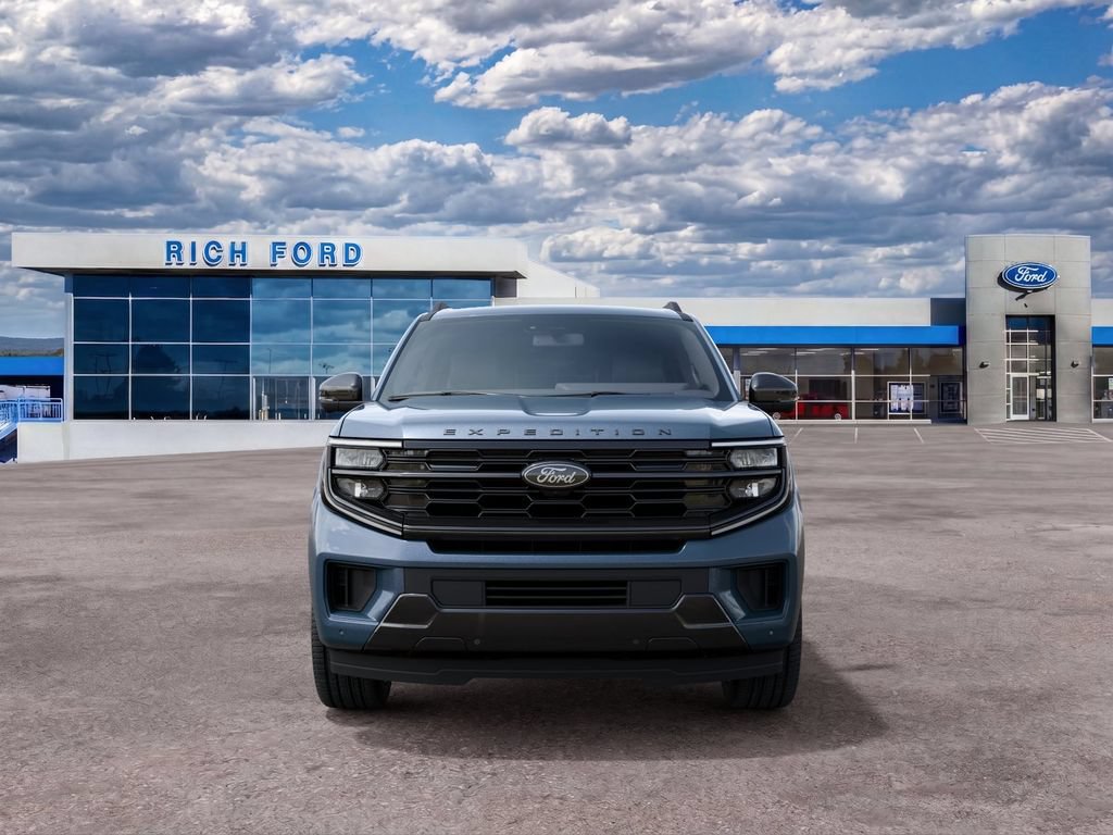 New 2027 Ford Expedition Platinum w/ Stealth Appearance Package AWD/4WD image 3
