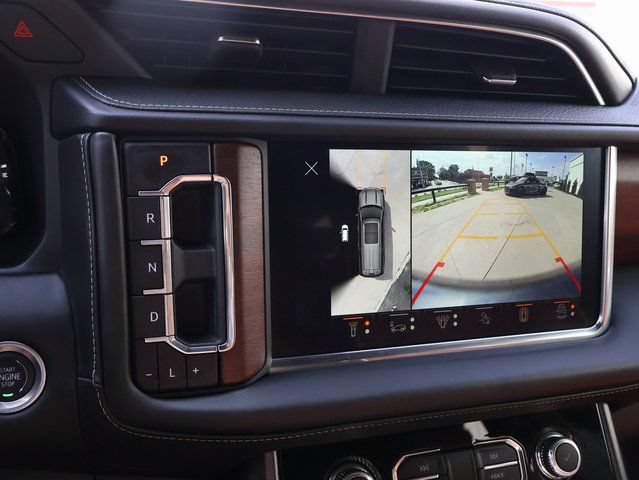 Used 2024 GMC Yukon Denali Ultimate AWD/4WD image 34