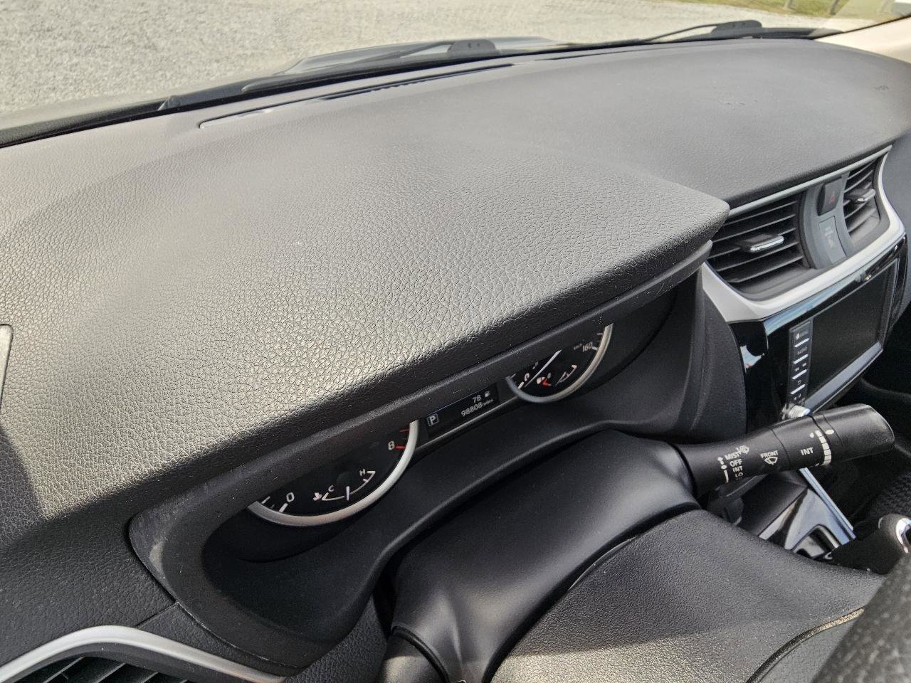Used 2019 Nissan Sentra SR FWD image 62