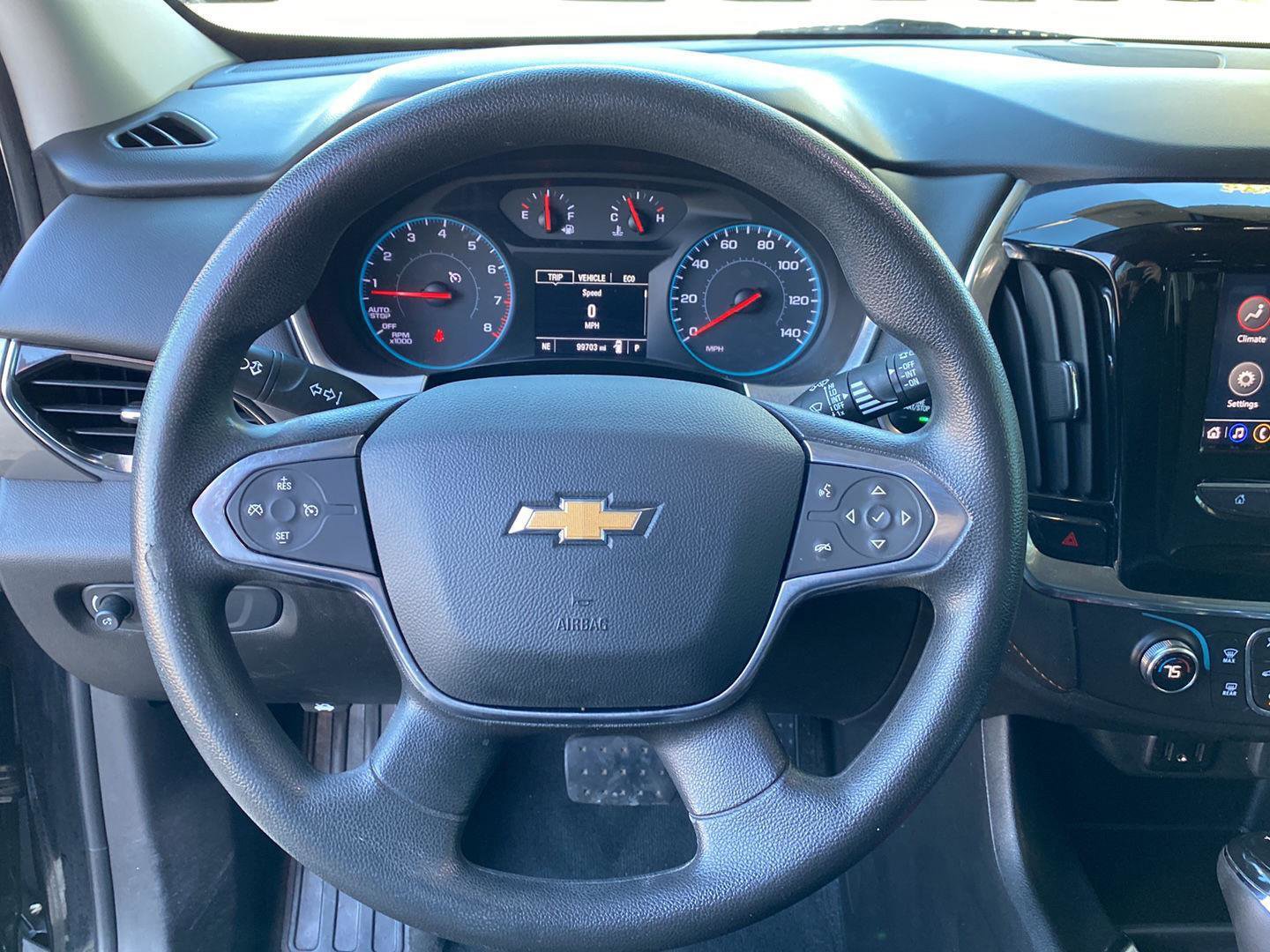 Used 2020 Chevrolet Traverse LS image 31