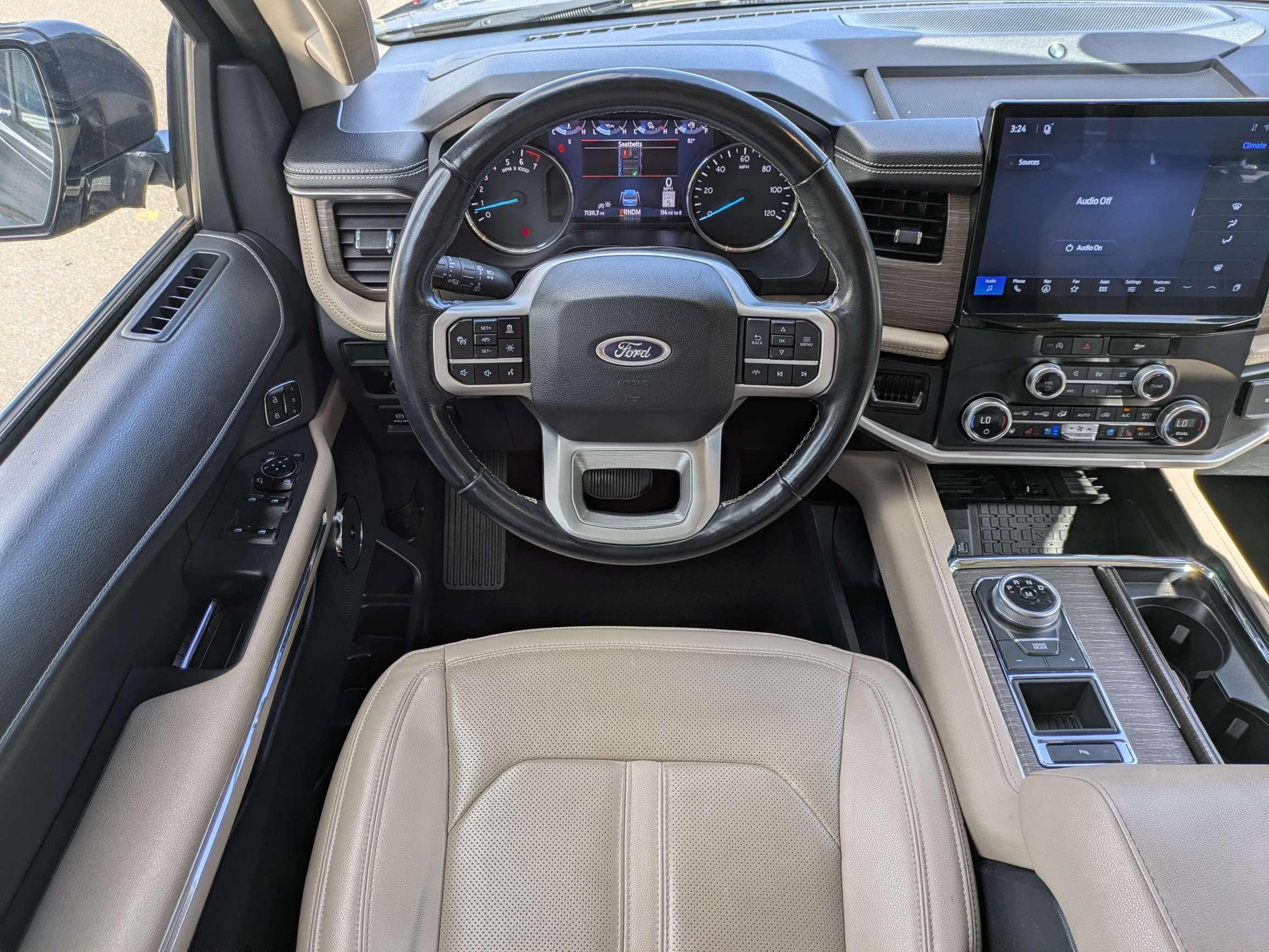 Used 2024 Ford Expedition Limited RWD image 16