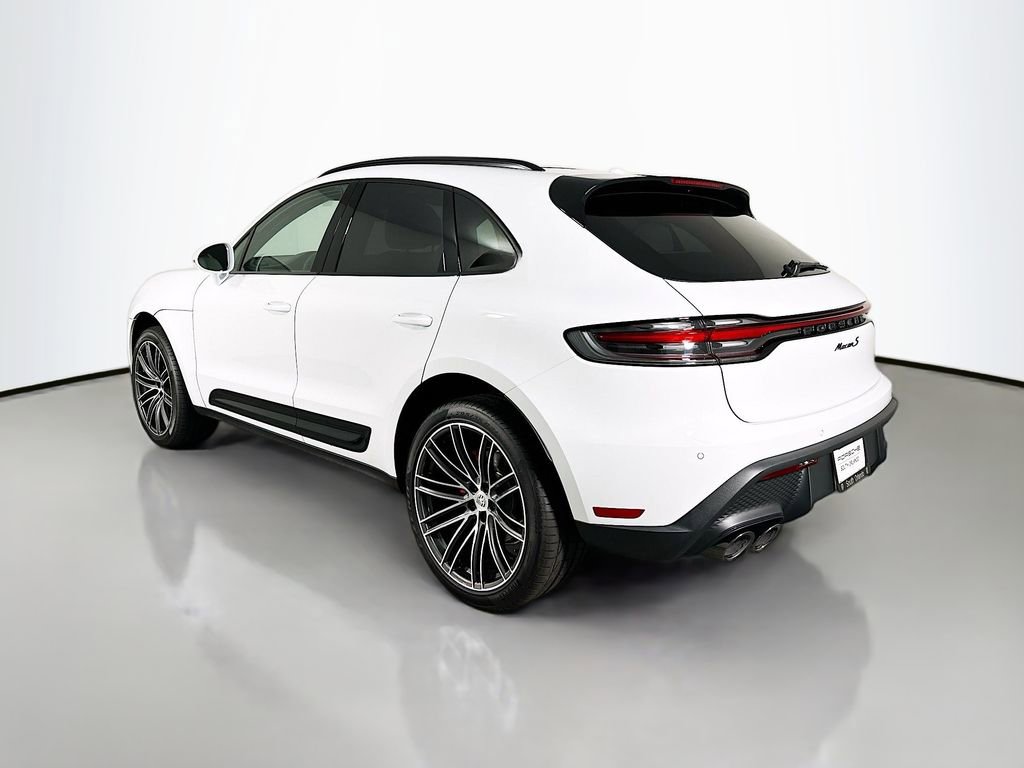 New 2025 Porsche Macan S image 3