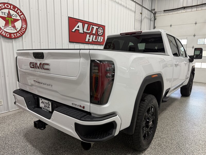 Used 2026 GMC Sierra 2500 AT4 AWD/4WD image 28