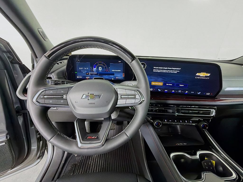 New 2026 Chevrolet Traverse Z71 w/ Enhanced Driving Package AWD/4WD image 12