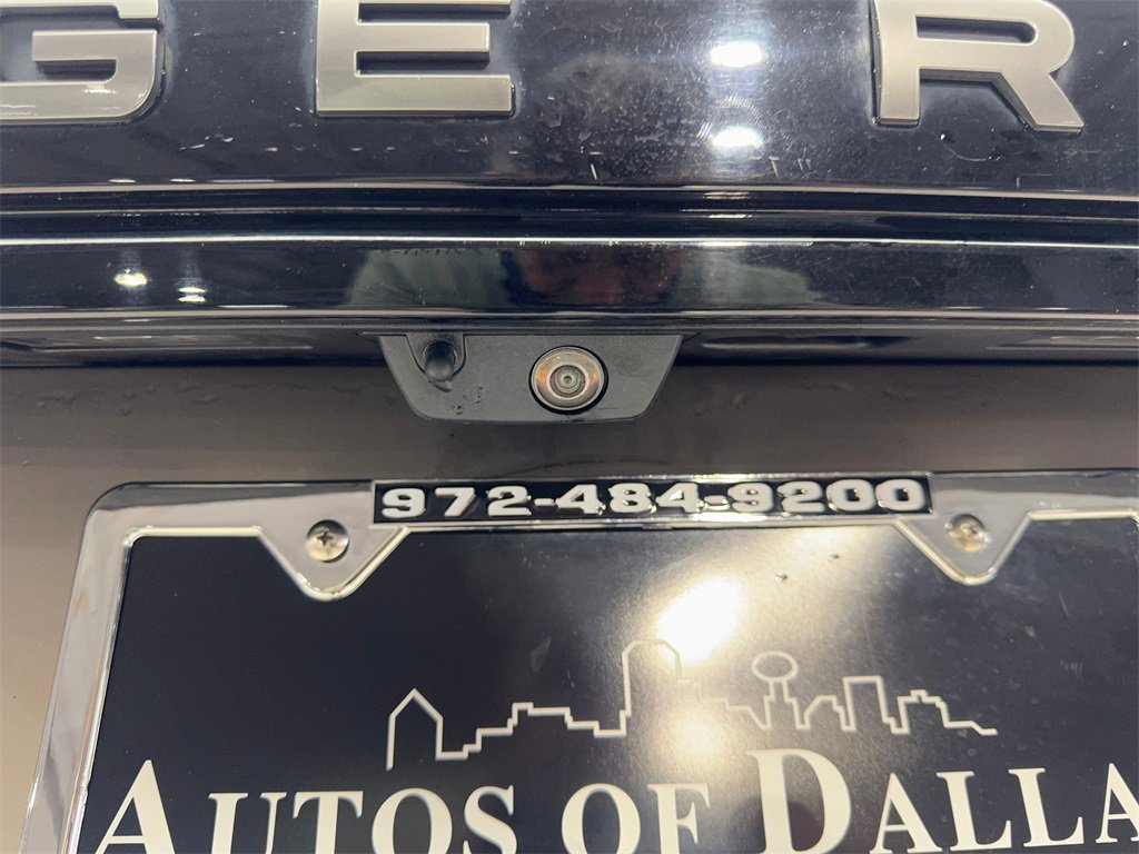 Used 2021 Land Rover Range Rover Evoque R-Dynamic SE image 24