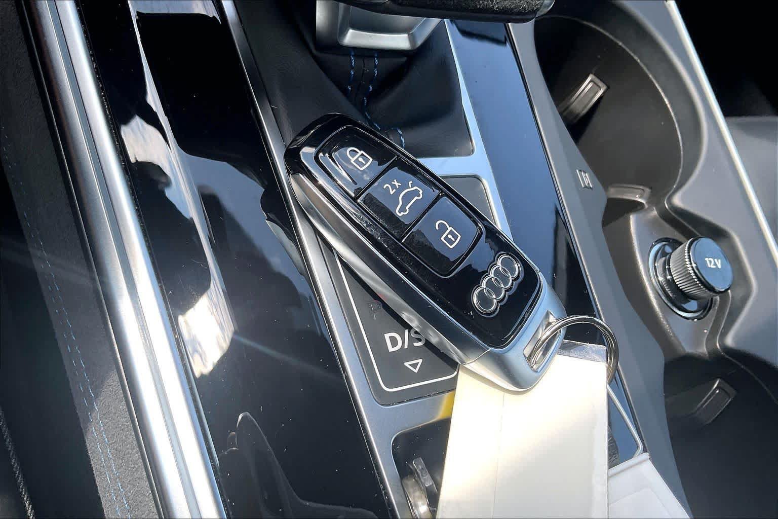 Used 2025 Audi RS 6 performance AWD/4WD image 13