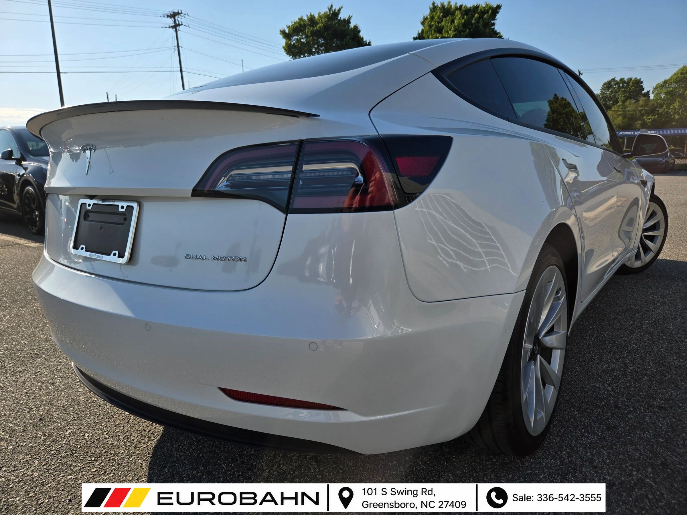 Used 2022 Tesla Model 3 Long Range AWD/4WD image 5