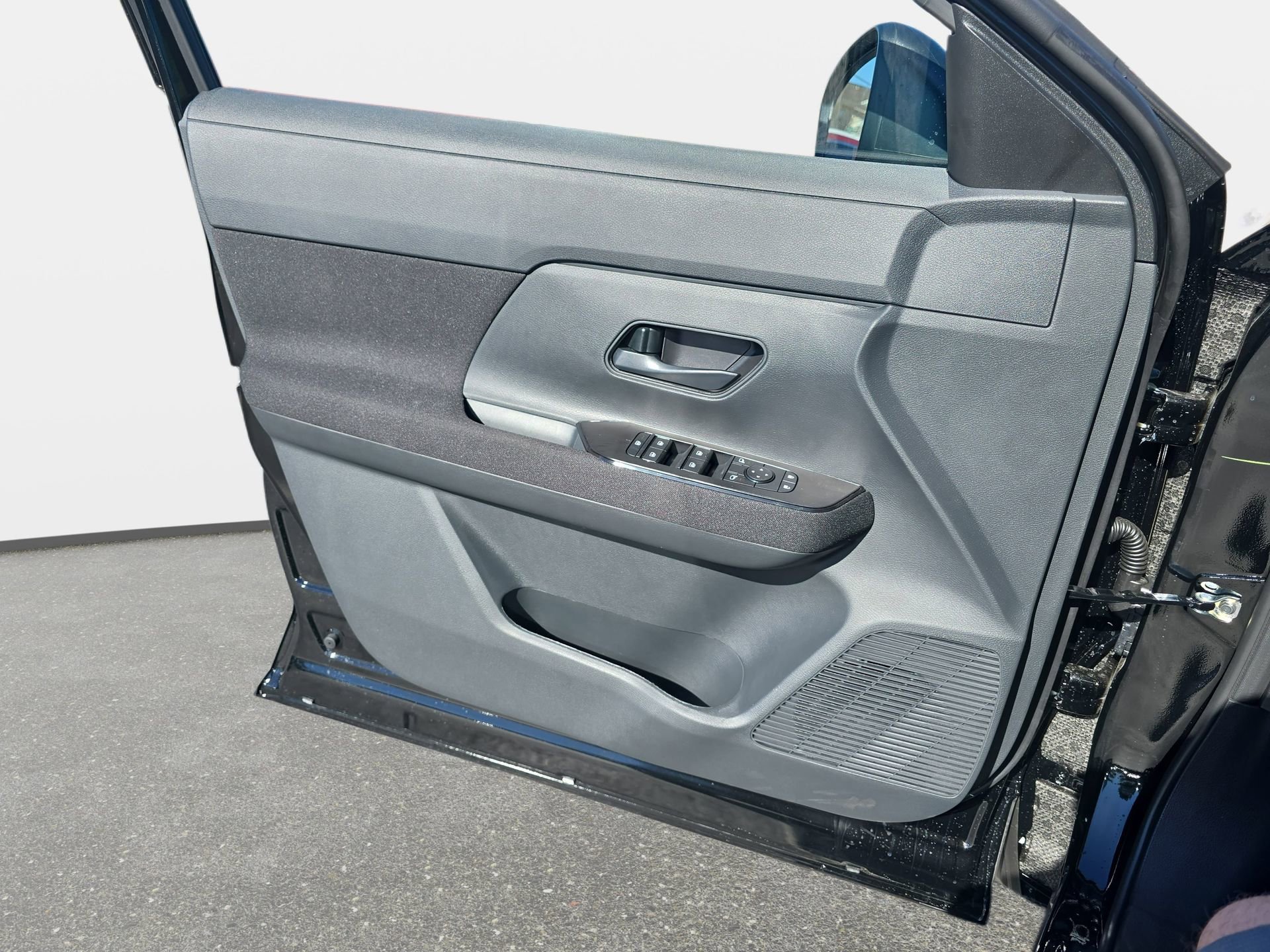 New 2026 Nissan Kicks S w/ Charging Package FWD image 25