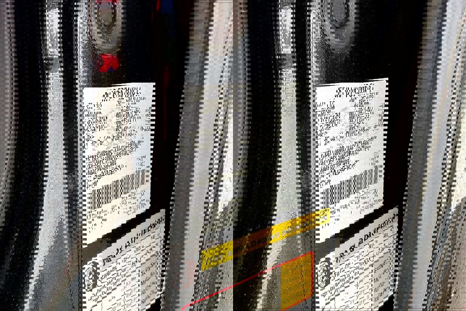 Used 2013 Ford Expedition Limited image 19