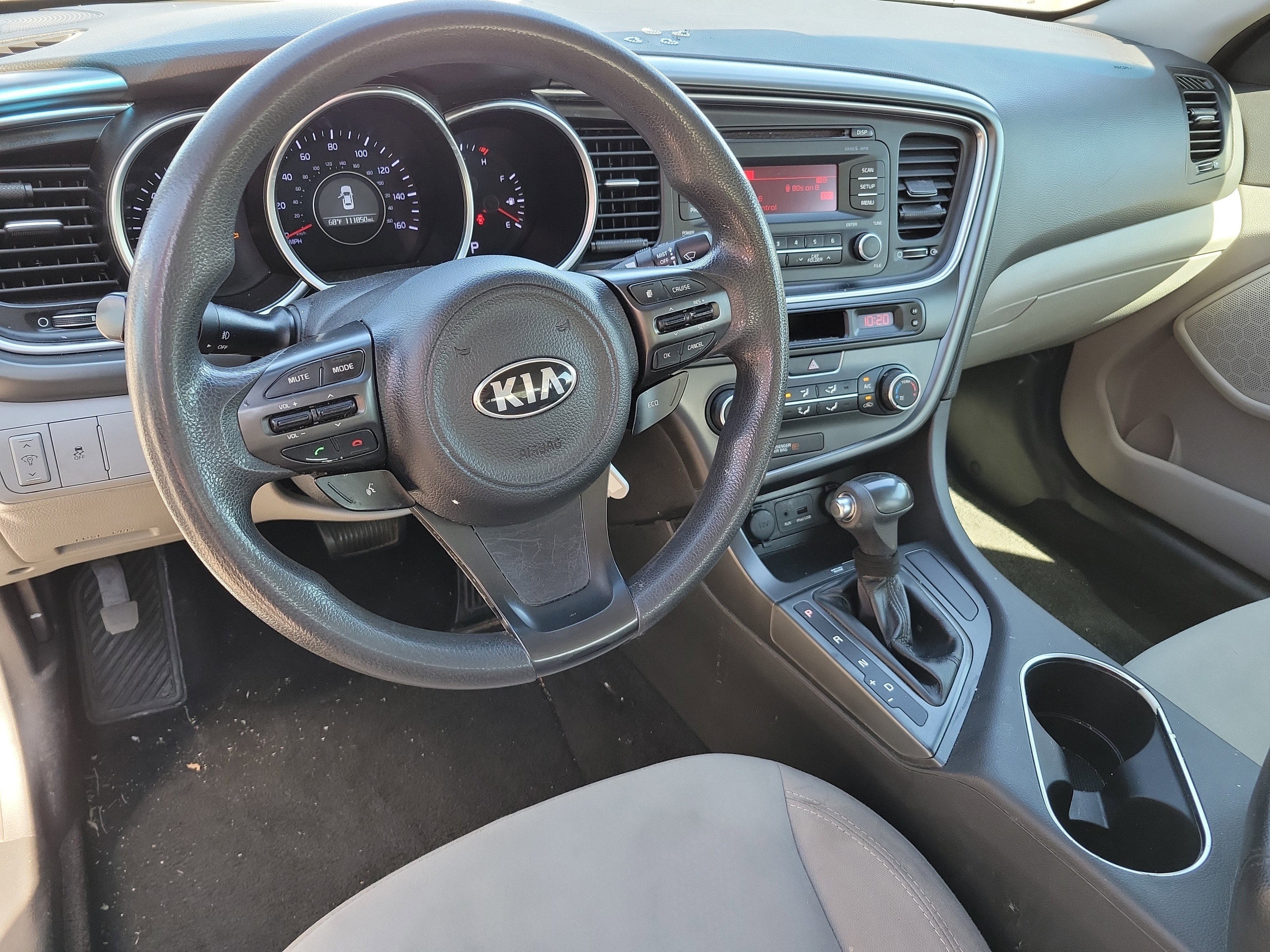 Used 2015 Kia Optima LX image 2