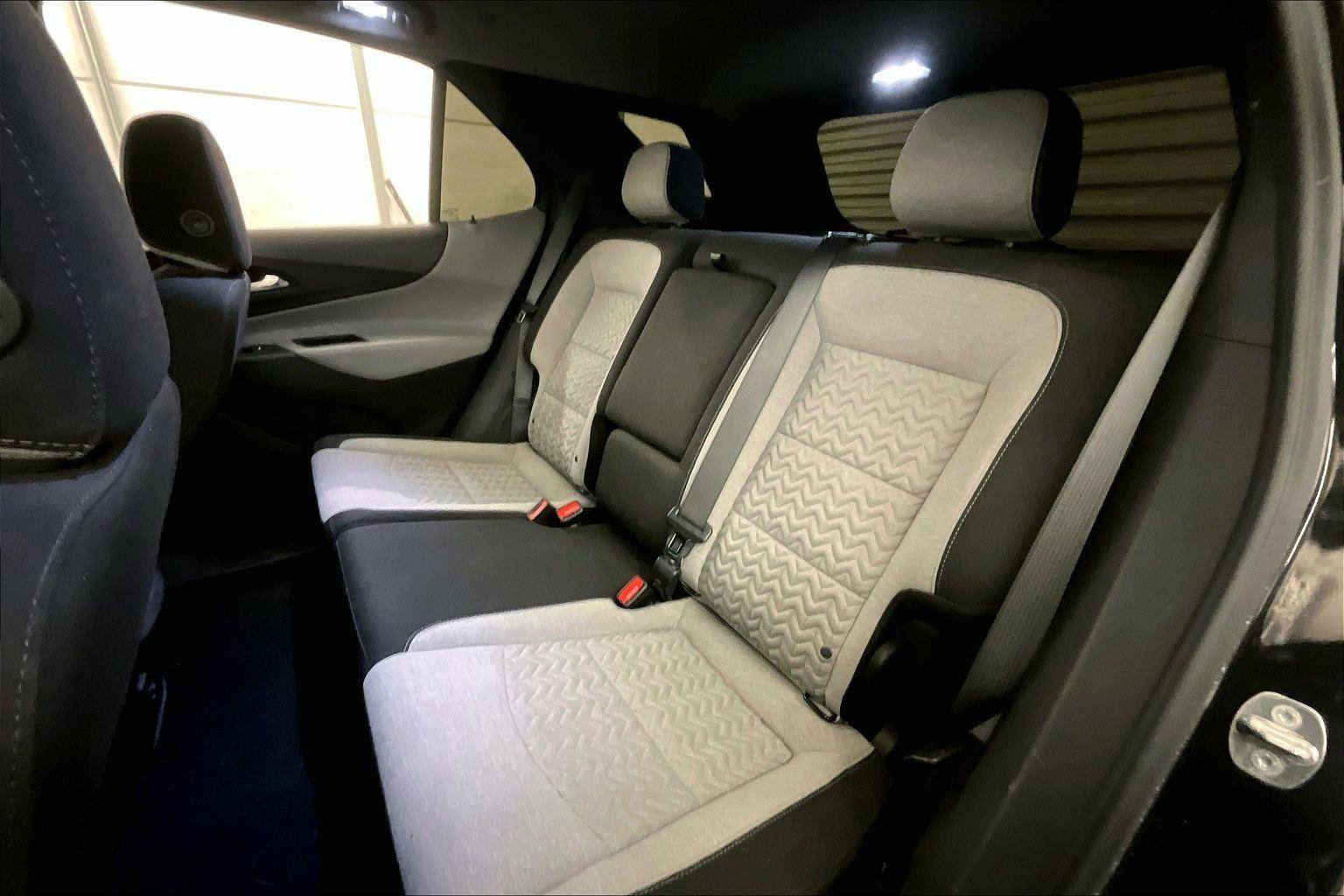 Used 2024 Chevrolet Equinox LS image 25