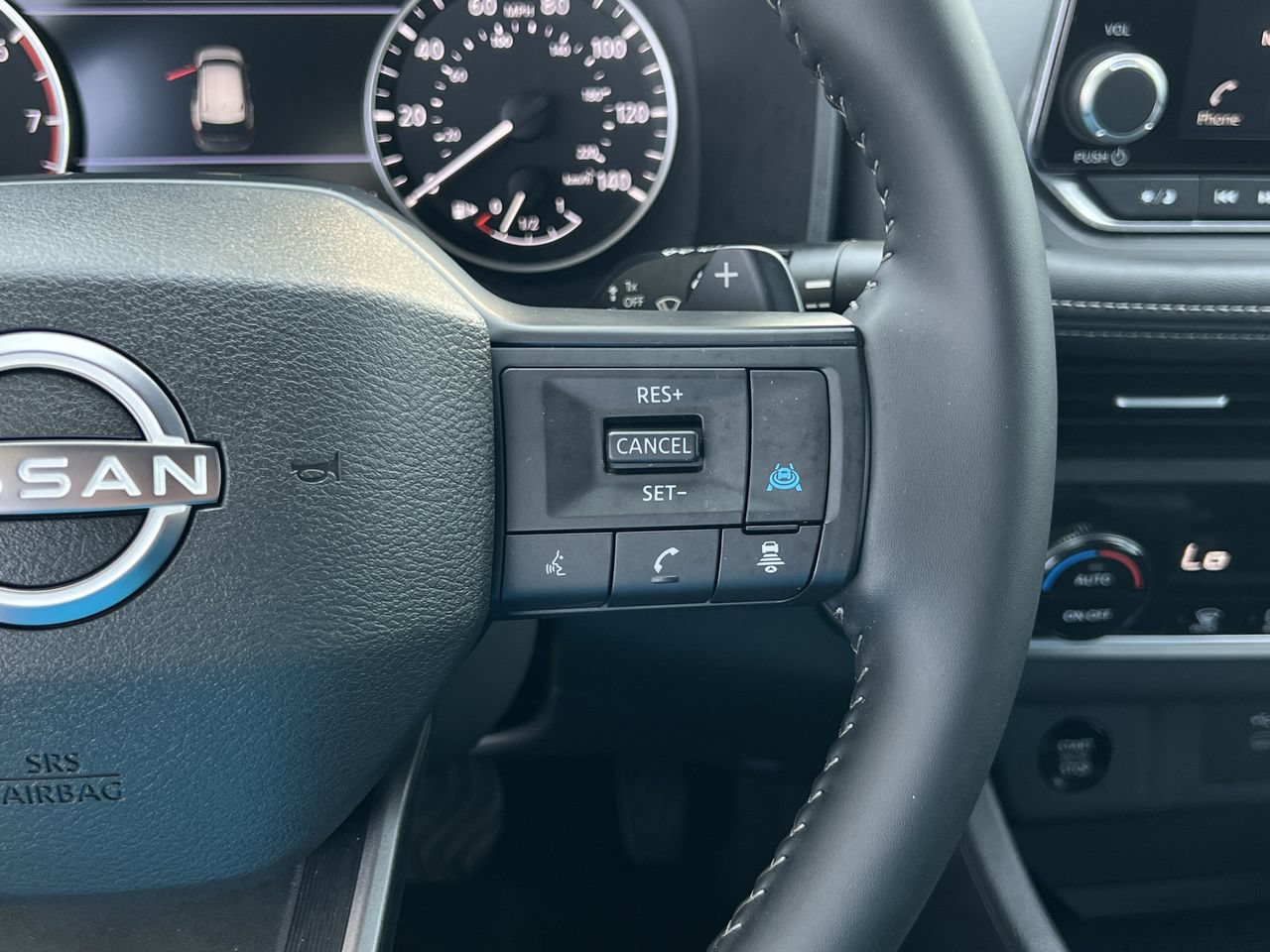 Certified 2026 Nissan Rogue SV AWD/4WD image 14