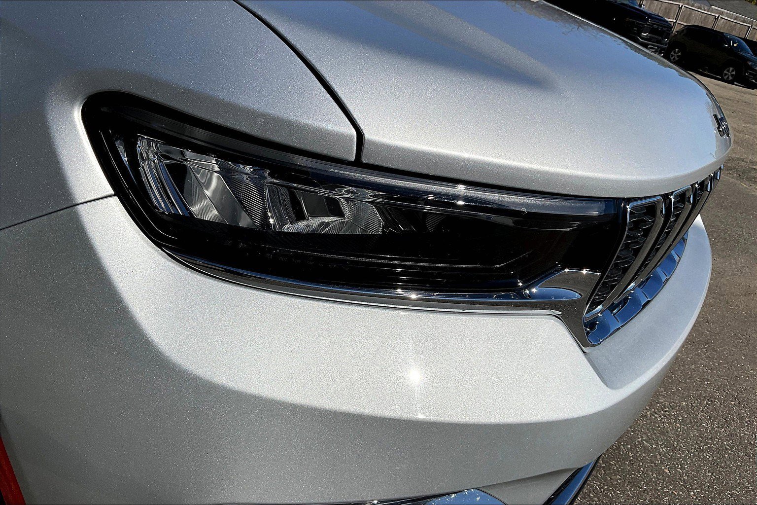 Certified 2023 Jeep Grand Cherokee Limited image 25