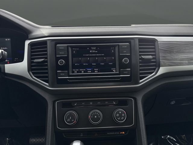 Used 2022 Volkswagen Atlas Cross Sport SE image 8