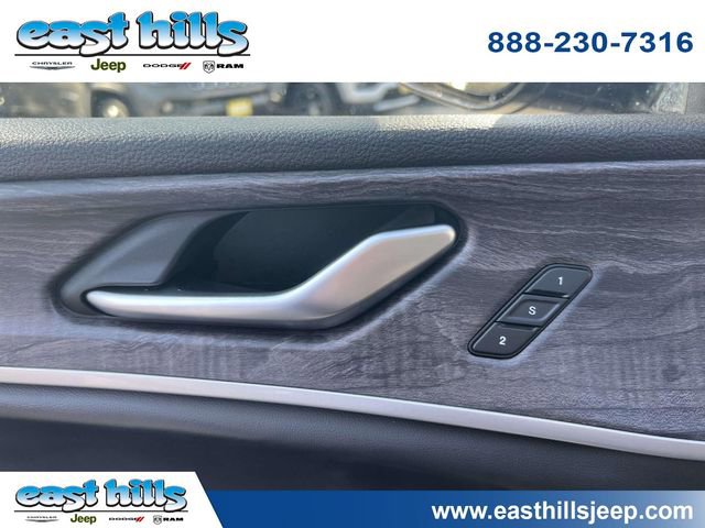 Certified 2023 Jeep Grand Cherokee L Limited image 22