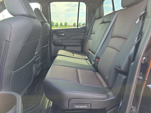 New 2026 Honda Ridgeline Black Edition image 7