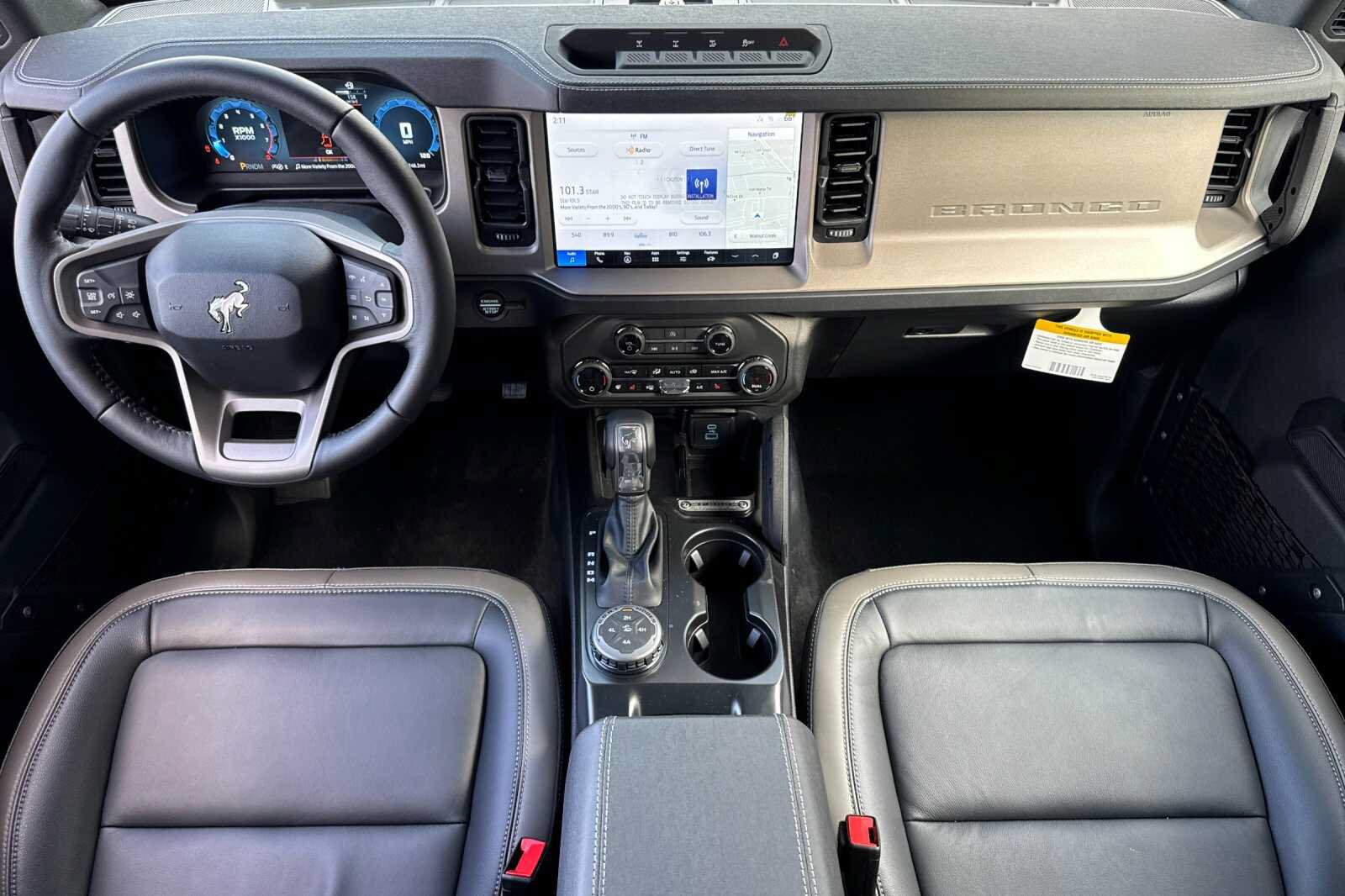 New 2025 Ford Bronco Outer Banks w/ Sasquatch Package AWD/4WD image 10