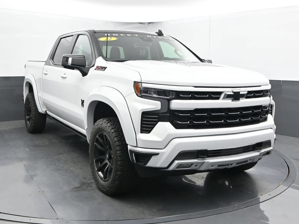 Used 2022 Chevrolet Silverado 1500 RST AWD/4WD image 6