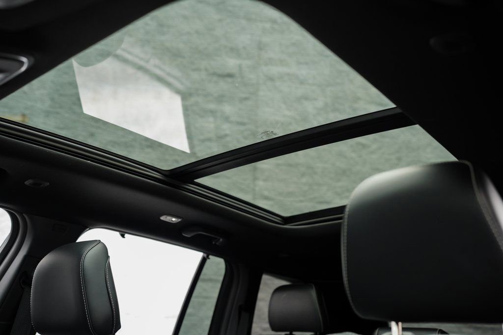 Used 2024 Jeep Grand Cherokee Limited 4xe image 36