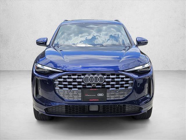 Certified 2025 Audi Q5 Premium AWD/4WD image 2