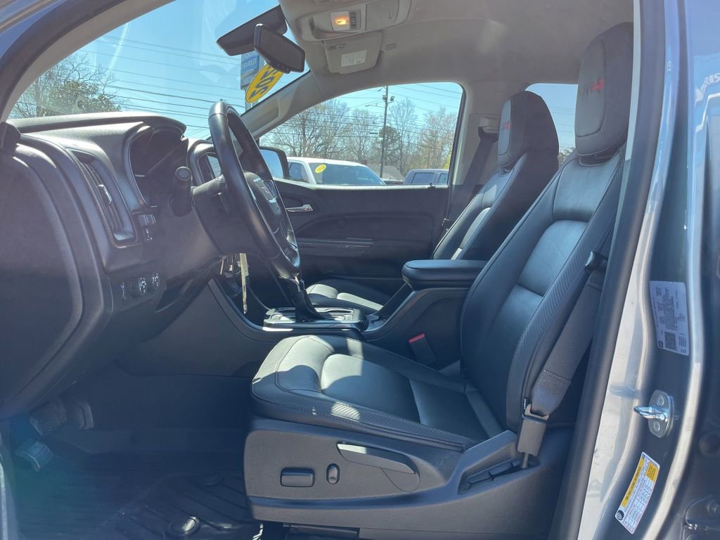 Used 2022 GMC Canyon AT4 w/ Trailering Package image 4