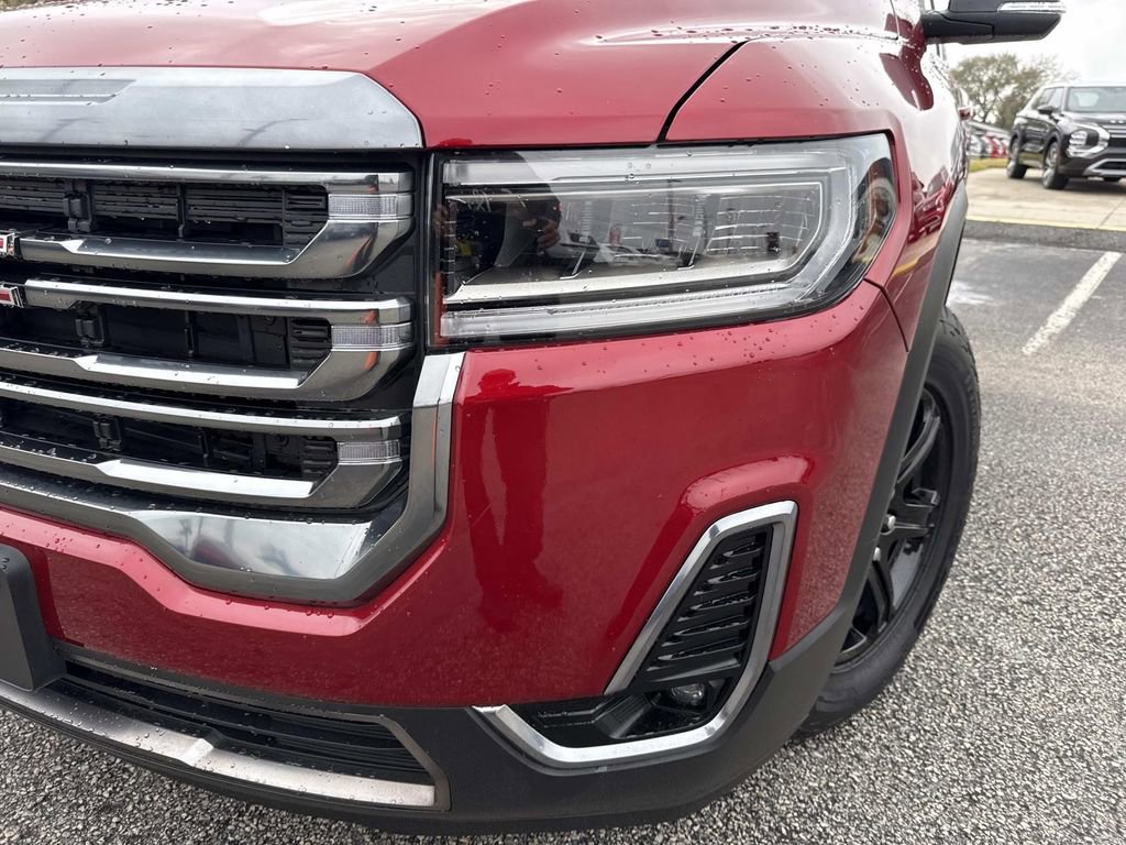 Used 2023 GMC Acadia AT4 w/ Preferred Package image 9