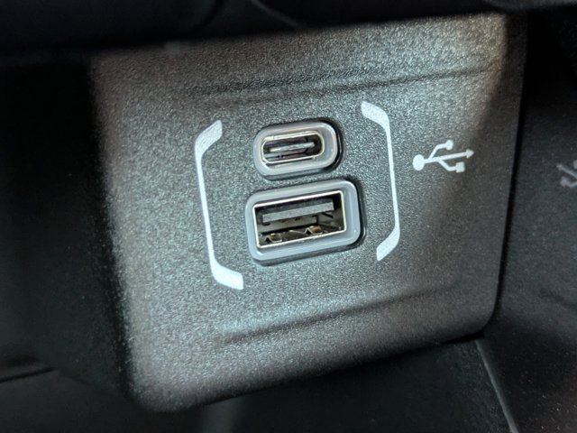 New 2026 Jeep Compass Latitude image 19