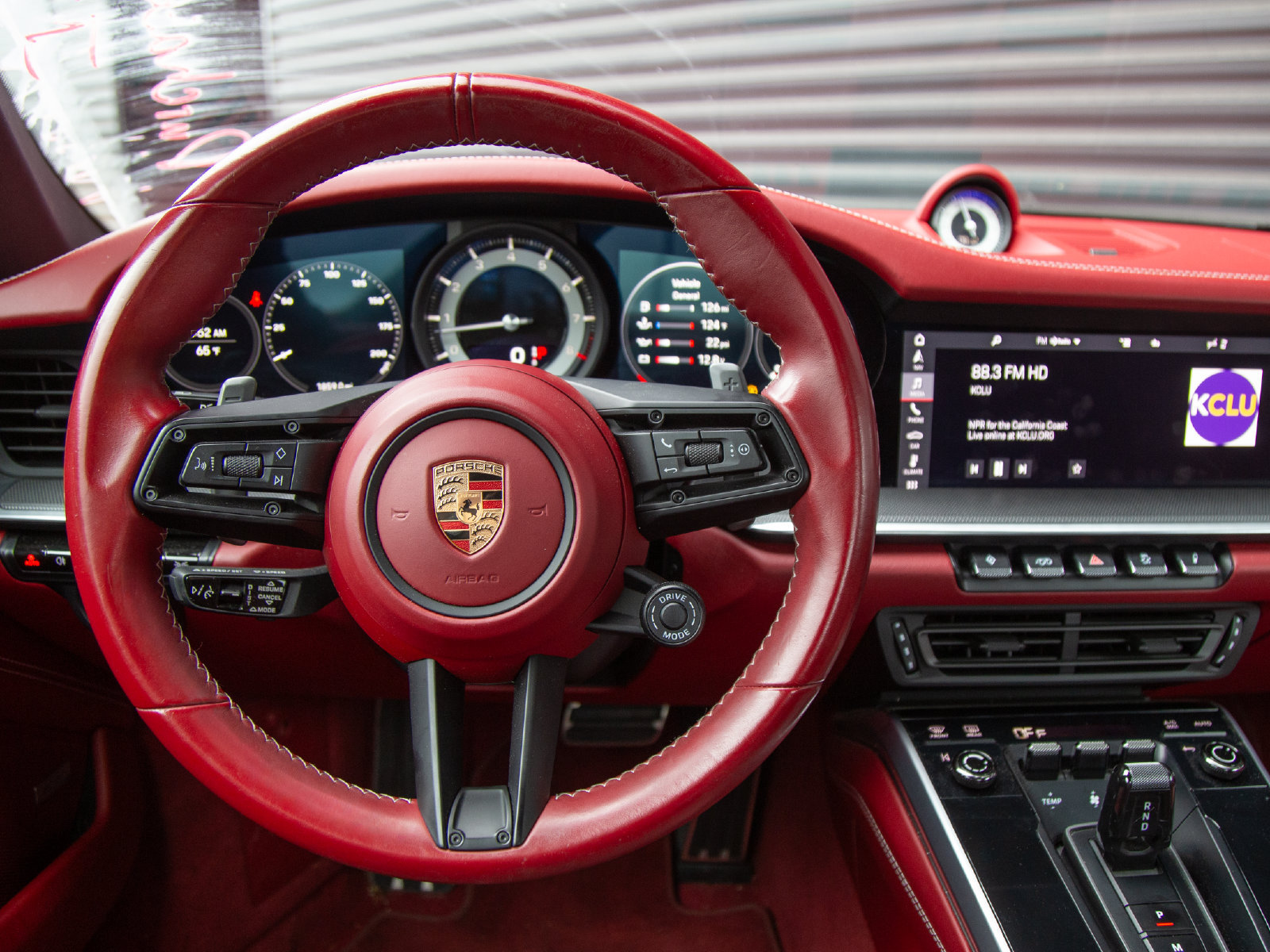 Certified 2020 Porsche 911 Carrera 4S AWD/4WD image 9